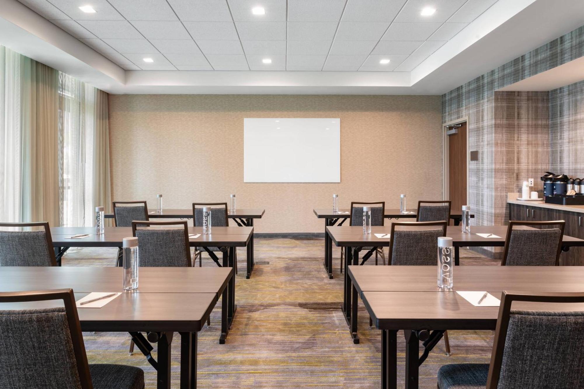 Courtyard By Marriott Port St. Lucie Tradition Zewnętrze zdjęcie